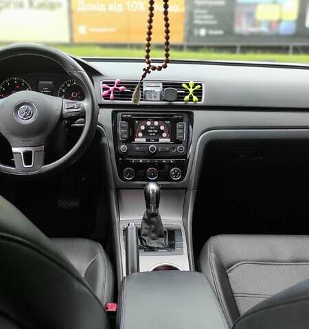 Сірий Фольксваген Пассат, об'ємом двигуна 1.8 л та пробігом 200 тис. км за 11499 $, фото 13 на Automoto.ua