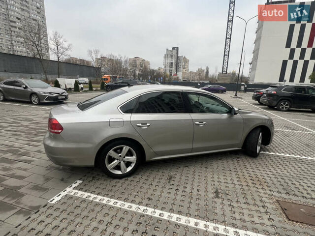 Сірий Фольксваген Пассат, об'ємом двигуна 1.8 л та пробігом 147 тис. км за 10000 $, фото 4 на Automoto.ua