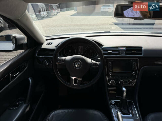 Сірий Фольксваген Пассат, об'ємом двигуна 2 л та пробігом 268 тис. км за 11500 $, фото 19 на Automoto.ua