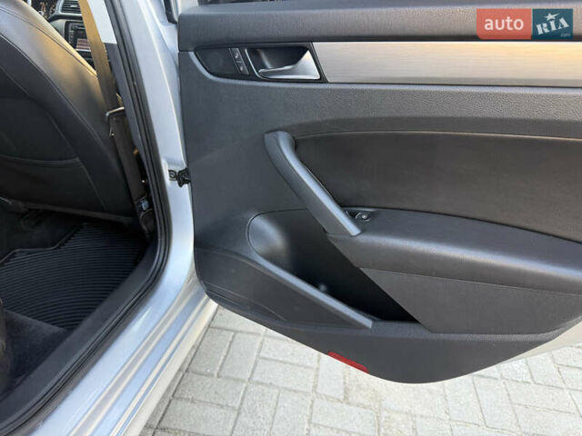 Сірий Фольксваген Пассат, об'ємом двигуна 2.5 л та пробігом 132 тис. км за 8200 $, фото 15 на Automoto.ua