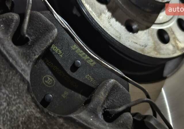 Серый Фольксваген Пассат, объемом двигателя 2.5 л и пробегом 207 тыс. км за 12500 $, фото 32 на Automoto.ua