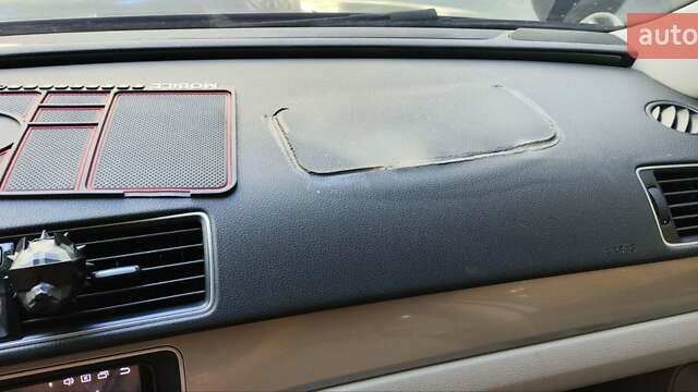 Серый Фольксваген Пассат, объемом двигателя 2.48 л и пробегом 152 тыс. км за 11500 $, фото 7 на Automoto.ua