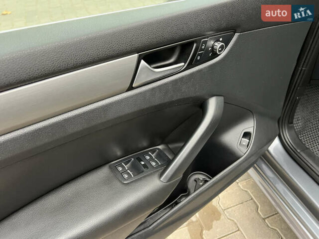 Сірий Фольксваген Пассат, об'ємом двигуна 2.5 л та пробігом 210 тис. км за 9700 $, фото 53 на Automoto.ua