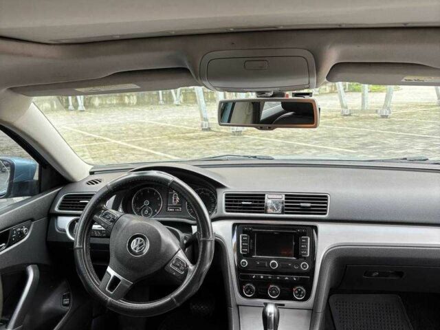 Фольксваген Пассат 2013 в Львове на Automoto.ua Серый Фольксваген Пассат, объемом двигателя 2.5 л и пробегом 255 тыс. км за 10100 $, фото 17 на Automoto.ua