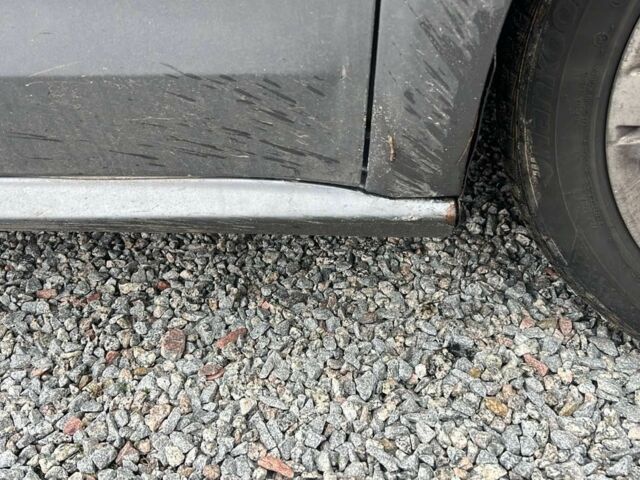 Серый Фольксваген Пассат, объемом двигателя 1.8 л и пробегом 190 тыс. км за 9700 $, фото 3 на Automoto.ua