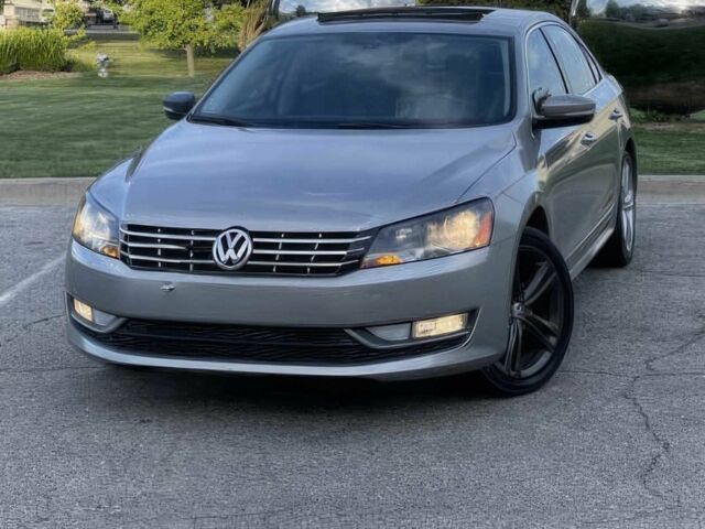 Серый Фольксваген Пассат, объемом двигателя 2 л и пробегом 85 тыс. км за 2300 $, фото 2 на Automoto.ua