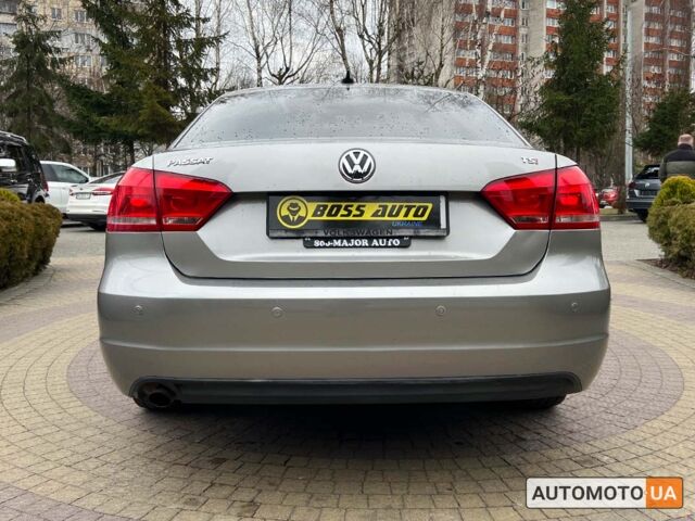 Серый Фольксваген Пассат, объемом двигателя 1.8 л и пробегом 165 тыс. км за 10500 $, фото 5 на Automoto.ua