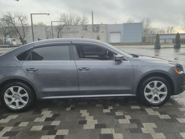 Сірий Фольксваген Пассат, об'ємом двигуна 2.5 л та пробігом 213 тис. км за 10000 $, фото 2 на Automoto.ua