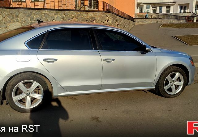 Сірий Фольксваген Пассат, об'ємом двигуна 2.5 л та пробігом 184 тис. км за 9800 $, фото 1 на Automoto.ua