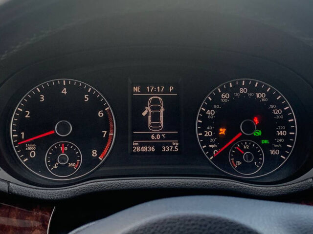 Сірий Фольксваген Пассат, об'ємом двигуна 2.5 л та пробігом 284 тис. км за 10300 $, фото 12 на Automoto.ua