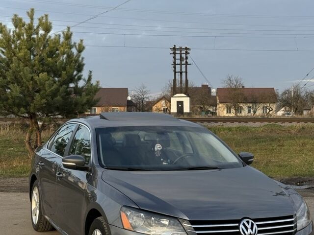 Серый Фольксваген Пассат, объемом двигателя 2 л и пробегом 258 тыс. км за 9900 $, фото 1 на Automoto.ua