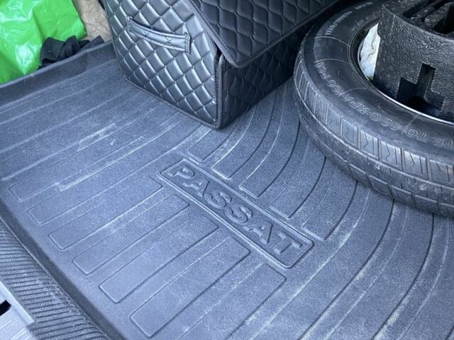 Сірий Фольксваген Пассат, об'ємом двигуна 2.5 л та пробігом 358 тис. км за 8200 $, фото 20 на Automoto.ua