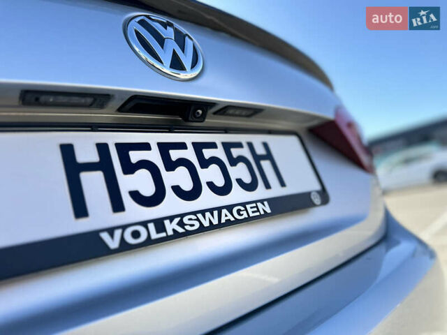 Серый Фольксваген Пассат, объемом двигателя 2 л и пробегом 160 тыс. км за 13700 $, фото 23 на Automoto.ua