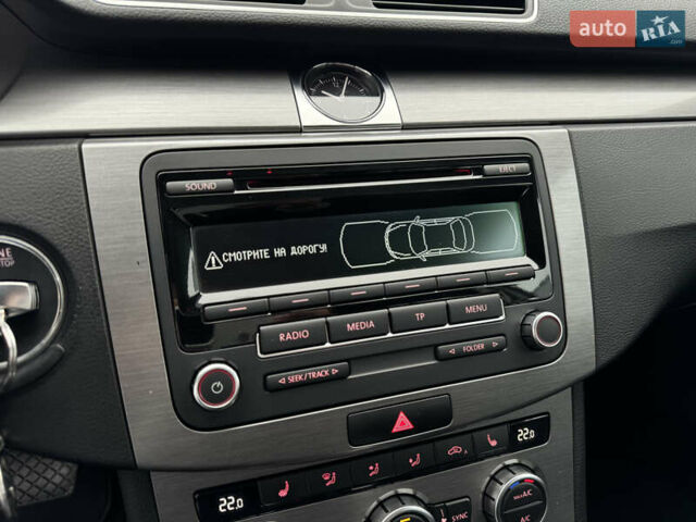 Серый Фольксваген Пассат, объемом двигателя 2 л и пробегом 168 тыс. км за 14900 $, фото 23 на Automoto.ua