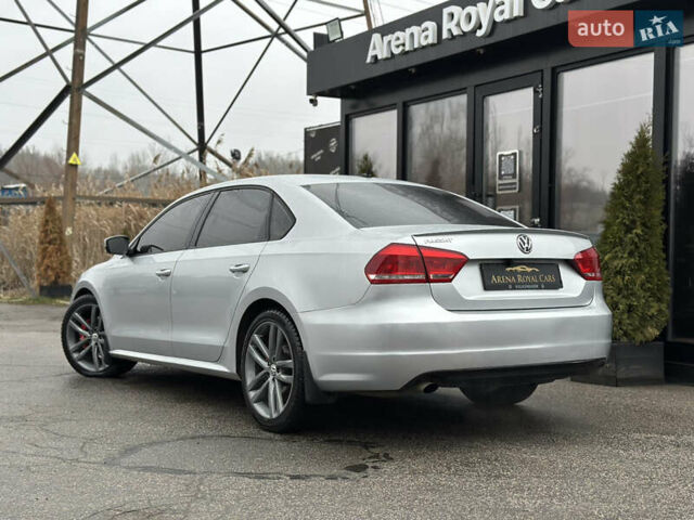 Серый Фольксваген Пассат, объемом двигателя 2.48 л и пробегом 187 тыс. км за 9800 $, фото 3 на Automoto.ua
