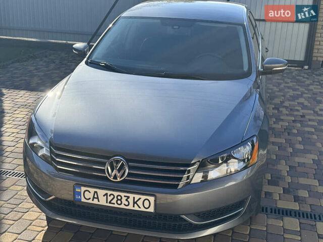 Фольксваген Пассат 2013 в Корсунь-Шевченковском на Automoto.ua Серый Фольксваген Пассат, объемом двигателя 2.5 л и пробегом 156 тыс. км за 10900 $, фото 10 на Automoto.ua