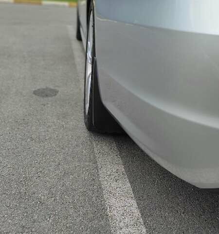 Сірий Фольксваген Пассат, об'ємом двигуна 1.8 л та пробігом 200 тис. км за 11499 $, фото 15 на Automoto.ua