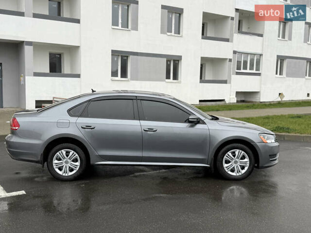 Серый Фольксваген Пассат, объемом двигателя 2.48 л и пробегом 270 тыс. км за 8800 $, фото 11 на Automoto.ua