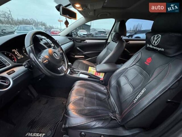 Серый Фольксваген Пассат, объемом двигателя 2.5 л и пробегом 236 тыс. км за 11800 $, фото 18 на Automoto.ua