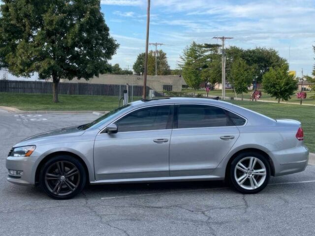 Серый Фольксваген Пассат, объемом двигателя 2 л и пробегом 81 тыс. км за 3700 $, фото 4 на Automoto.ua