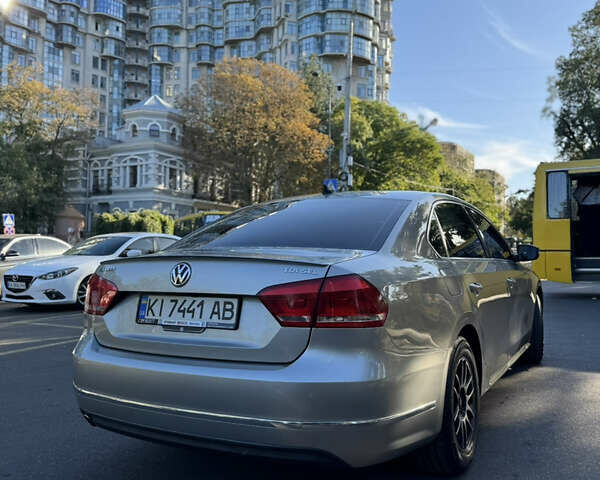 Сірий Фольксваген Пассат, об'ємом двигуна 1.97 л та пробігом 263 тис. км за 10500 $, фото 2 на Automoto.ua