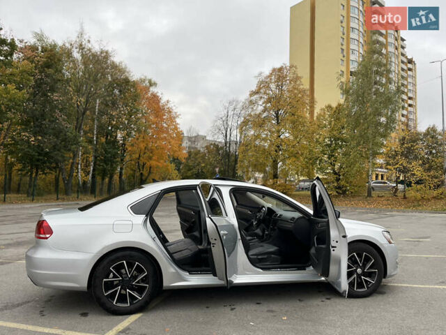 Серый Фольксваген Пассат, объемом двигателя 2.5 л и пробегом 230 тыс. км за 8700 $, фото 19 на Automoto.ua
