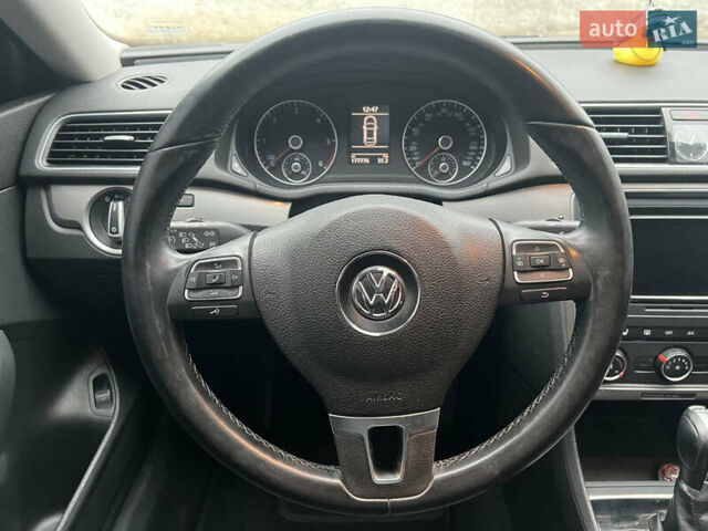 Сірий Фольксваген Пассат, об'ємом двигуна 1.97 л та пробігом 177 тис. км за 11800 $, фото 14 на Automoto.ua