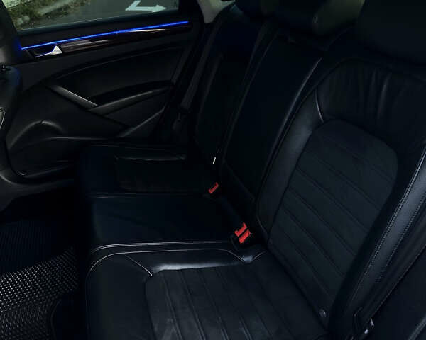 Серый Фольксваген Пассат, объемом двигателя 2 л и пробегом 259 тыс. км за 11500 $, фото 20 на Automoto.ua