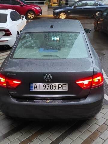 Серый Фольксваген Пассат, объемом двигателя 2.48 л и пробегом 152 тыс. км за 11500 $, фото 3 на Automoto.ua