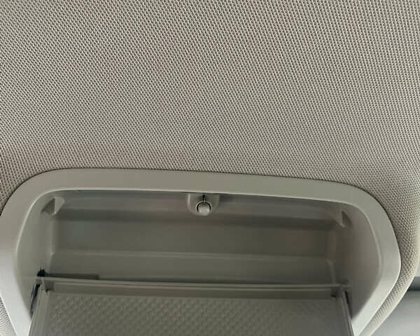 Сірий Фольксваген Пассат, об'ємом двигуна 1.8 л та пробігом 163 тис. км за 9499 $, фото 31 на Automoto.ua