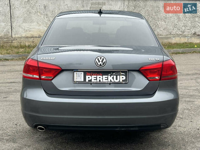Сірий Фольксваген Пассат, об'ємом двигуна 1.97 л та пробігом 177 тис. км за 11800 $, фото 4 на Automoto.ua
