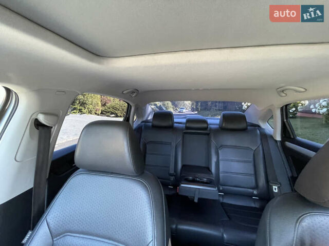 Серый Фольксваген Пассат, объемом двигателя 2.5 л и пробегом 179 тыс. км за 11300 $, фото 16 на Automoto.ua