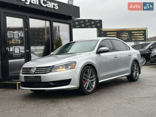 Серый Фольксваген Пассат, объемом двигателя 2.48 л и пробегом 187 тыс. км за 9800 $, фото 5 на Automoto.ua