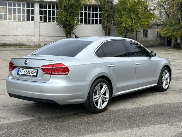Фольксваген Пассат 2013 в Кривом Роге на Automoto.ua Серый Фольксваген Пассат, объемом двигателя 1.8 л и пробегом 160 тыс. км за 10300 $, фото 2 на Automoto.ua