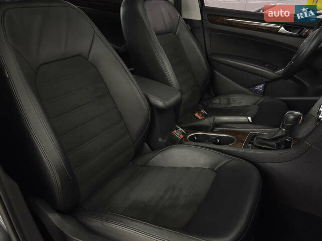 Серый Фольксваген Пассат, объемом двигателя 1.97 л и пробегом 161 тыс. км за 14999 $, фото 21 на Automoto.ua