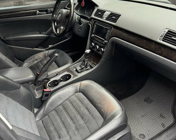 Сірий Фольксваген Пассат, об'ємом двигуна 1.97 л та пробігом 263 тис. км за 10500 $, фото 9 на Automoto.ua