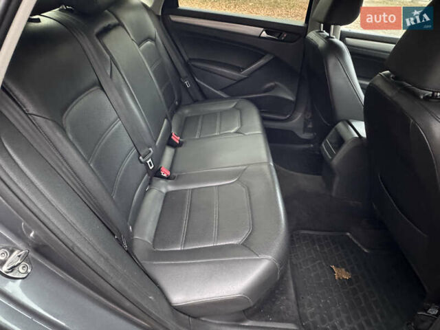 Серый Фольксваген Пассат, объемом двигателя 1.8 л и пробегом 197 тыс. км за 10499 $, фото 45 на Automoto.ua