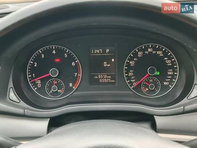 Сірий Фольксваген Пассат, об'ємом двигуна 1.8 л та пробігом 260 тис. км за 11490 $, фото 25 на Automoto.ua