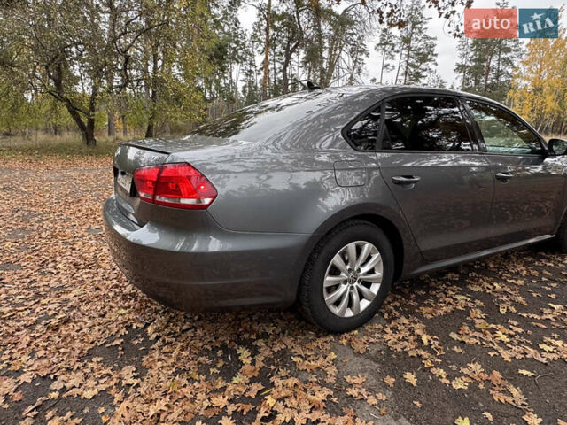 Серый Фольксваген Пассат, объемом двигателя 1.8 л и пробегом 197 тыс. км за 10499 $, фото 19 на Automoto.ua