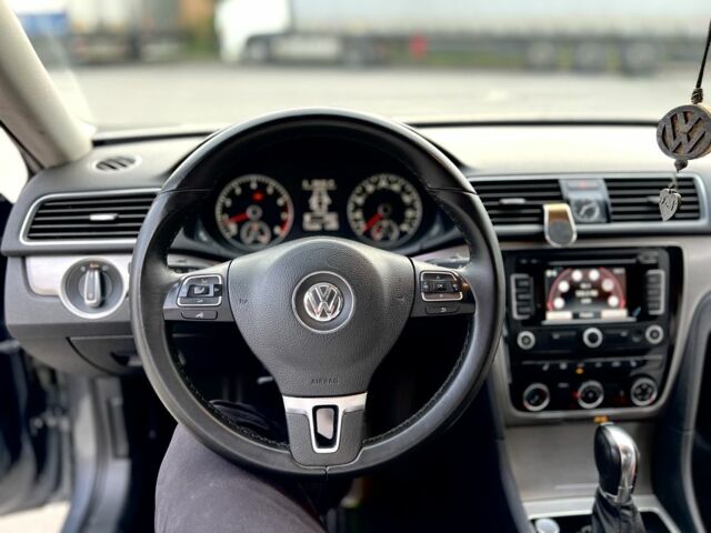 Сірий Фольксваген Пассат, об'ємом двигуна 1.8 л та пробігом 120 тис. км за 11500 $, фото 3 на Automoto.ua