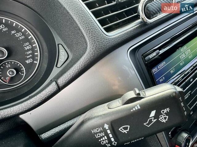 Серый Фольксваген Пассат, объемом двигателя 1.8 л и пробегом 199 тыс. км за 7800 $, фото 21 на Automoto.ua