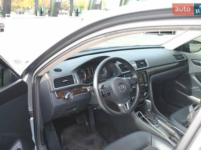 Сірий Фольксваген Пассат, об'ємом двигуна 1.97 л та пробігом 235 тис. км за 13700 $, фото 29 на Automoto.ua