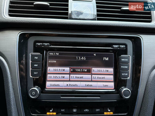 Сірий Фольксваген Пассат, об'ємом двигуна 2 л та пробігом 165 тис. км за 10500 $, фото 28 на Automoto.ua