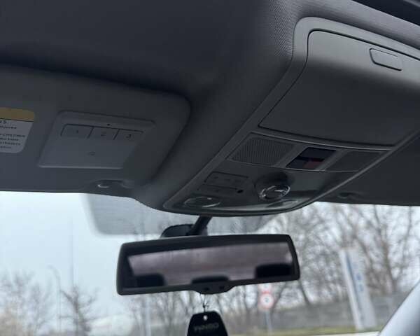 Сірий Фольксваген Пассат, об'ємом двигуна 2 л та пробігом 131 тис. км за 12300 $, фото 11 на Automoto.ua