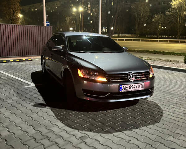 Сірий Фольксваген Пассат, об'ємом двигуна 1.8 л та пробігом 201 тис. км за 9500 $, фото 1 на Automoto.ua