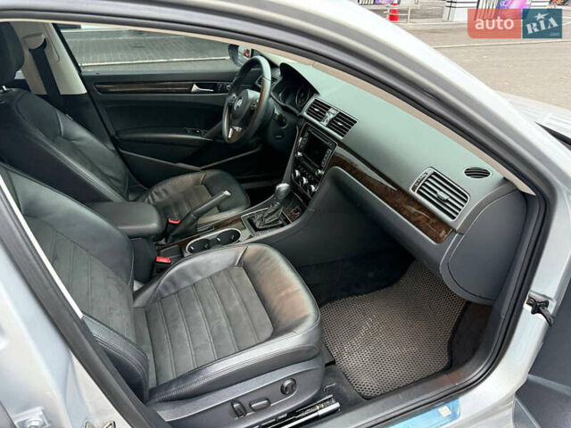 Серый Фольксваген Пассат, объемом двигателя 2 л и пробегом 110 тыс. км за 13200 $, фото 48 на Automoto.ua