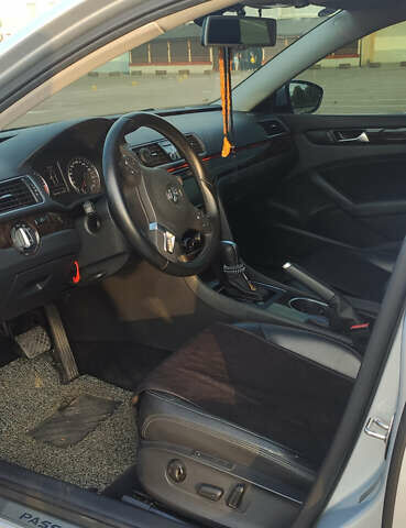 Серый Фольксваген Пассат, объемом двигателя 1.97 л и пробегом 248 тыс. км за 12900 $, фото 29 на Automoto.ua