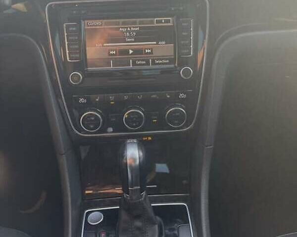 Серый Фольксваген Пассат, объемом двигателя 1.97 л и пробегом 235 тыс. км за 10999 $, фото 13 на Automoto.ua