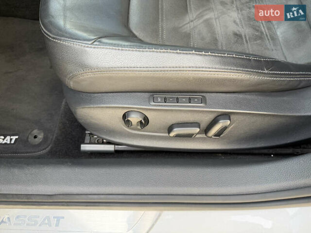 Сірий Фольксваген Пассат, об'ємом двигуна 2 л та пробігом 217 тис. км за 12600 $, фото 17 на Automoto.ua