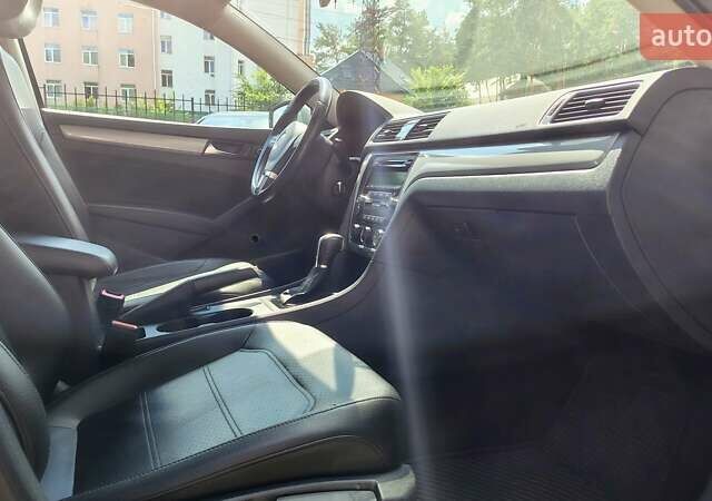 Серый Фольксваген Пассат, объемом двигателя 1.8 л и пробегом 210 тыс. км за 8200 $, фото 13 на Automoto.ua